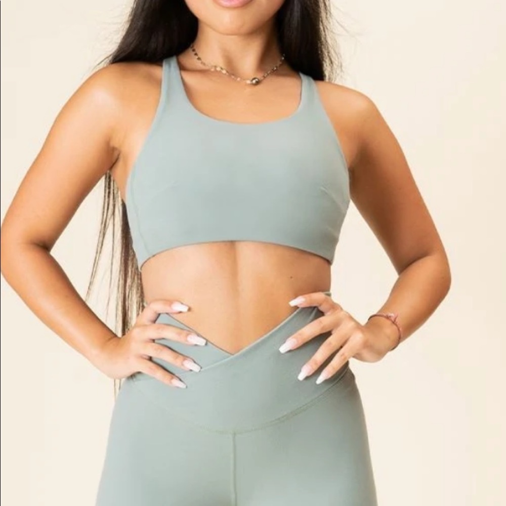 Paragon fitwear wrap cross back sports bra